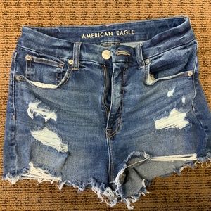American eagle curvy high rise Shortie size6